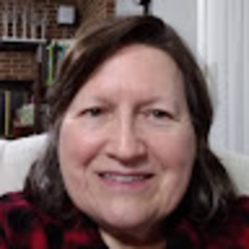 Meet your Posher, Deb in